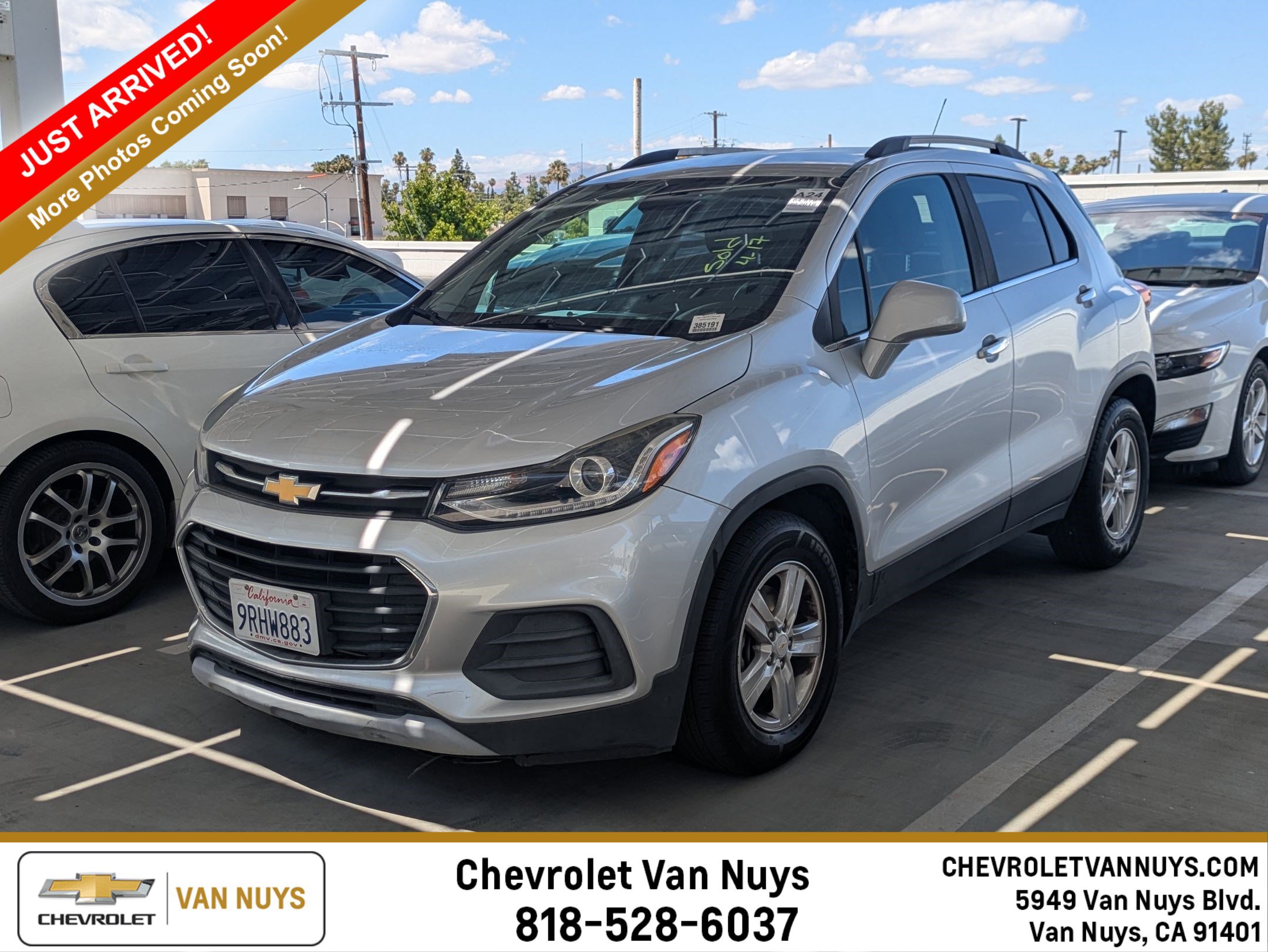 Used 2018 Chevrolet Trax LT w/ LT Convenience Package FWD image 1