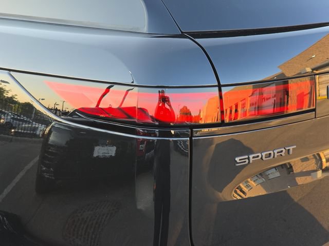 New 2026 Land Rover Range Rover Sport SE AWD/4WD image 23