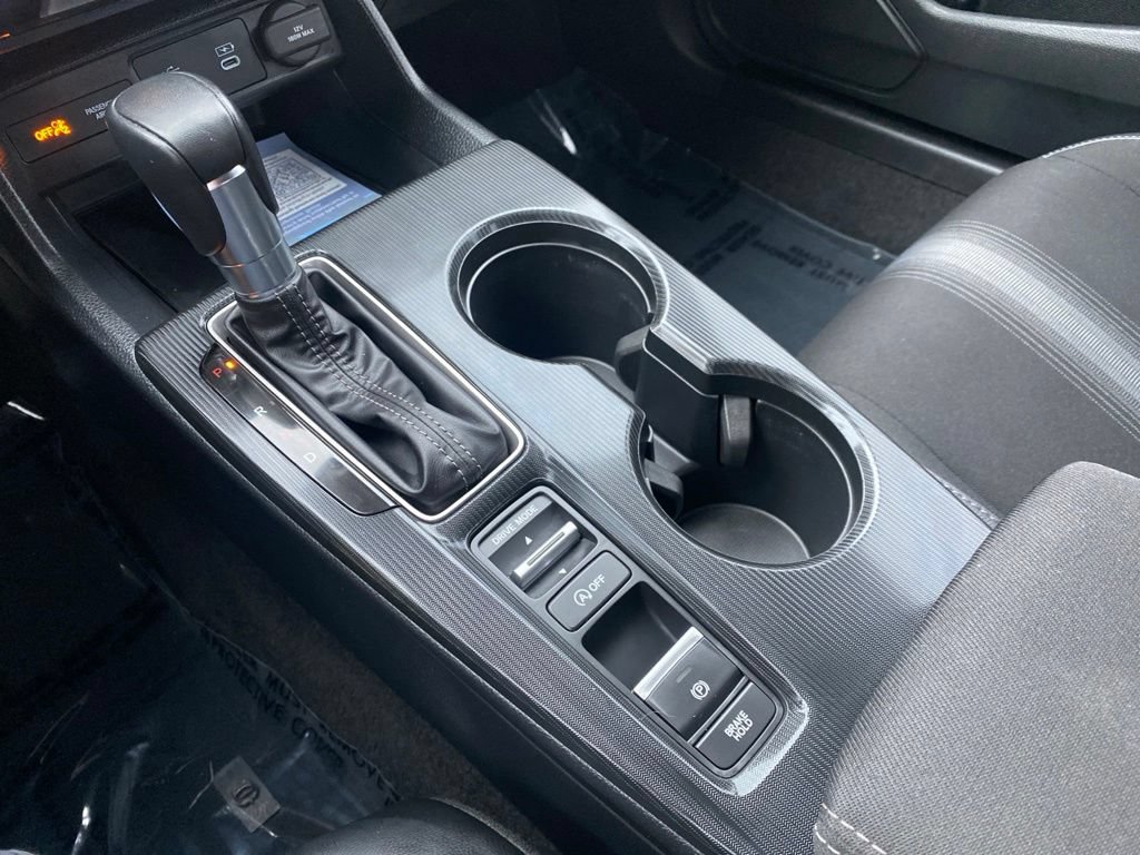 Used 2025 Honda Civic Sport image 32