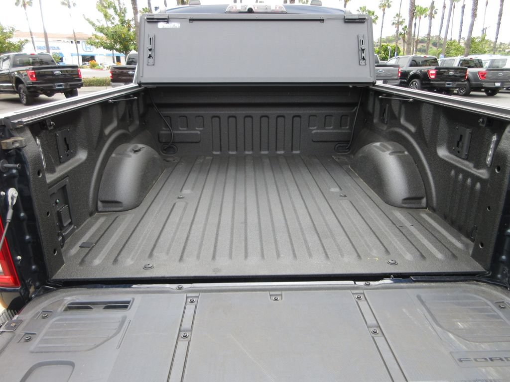 Used 2023 Ford F150 Raptor AWD/4WD image 32