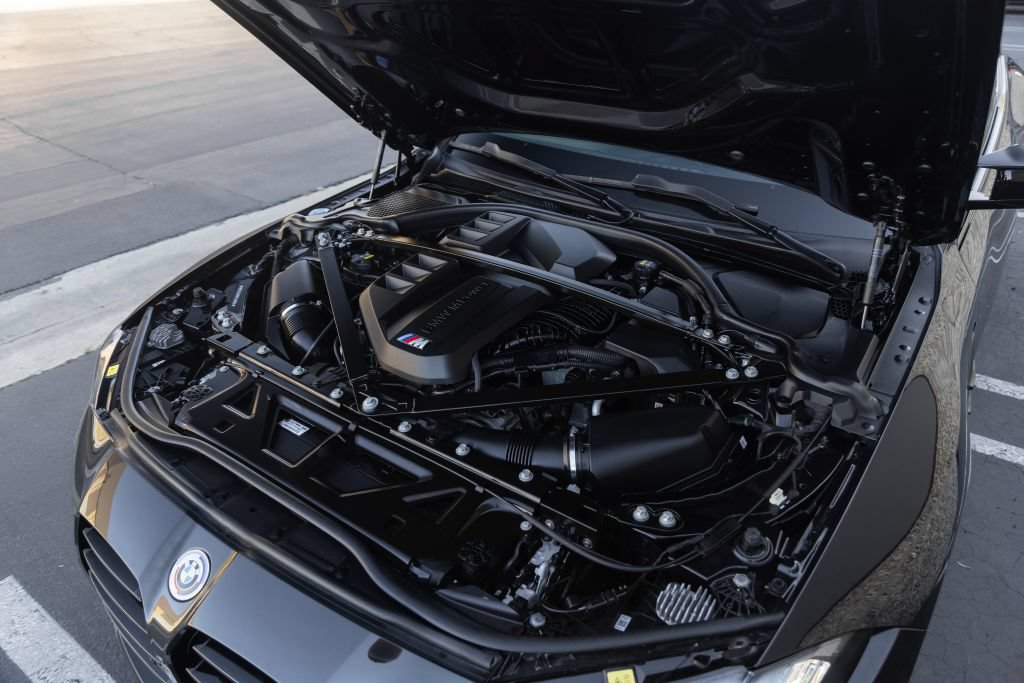 Used 2023 BMW M4 xDrive Competition AWD/4WD image 90