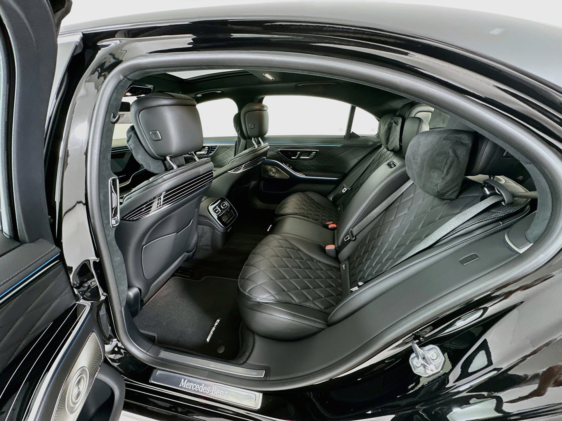 New 2027 Mercedes-Benz S 580 4MATIC Sedan image 27