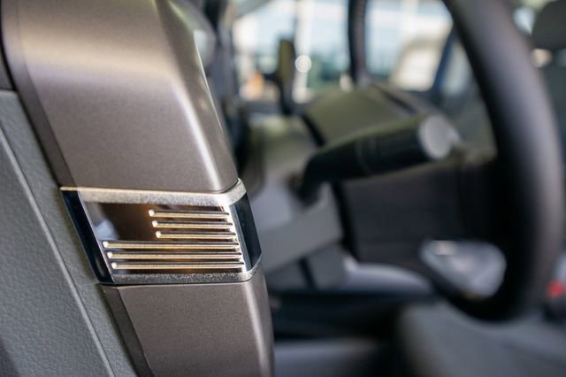 Used 2025 Ford F150 XLT w/ Equipment Group 302A MID image 15