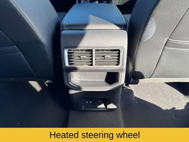 Used 2024 Volkswagen Atlas Cross Sport SE image 20