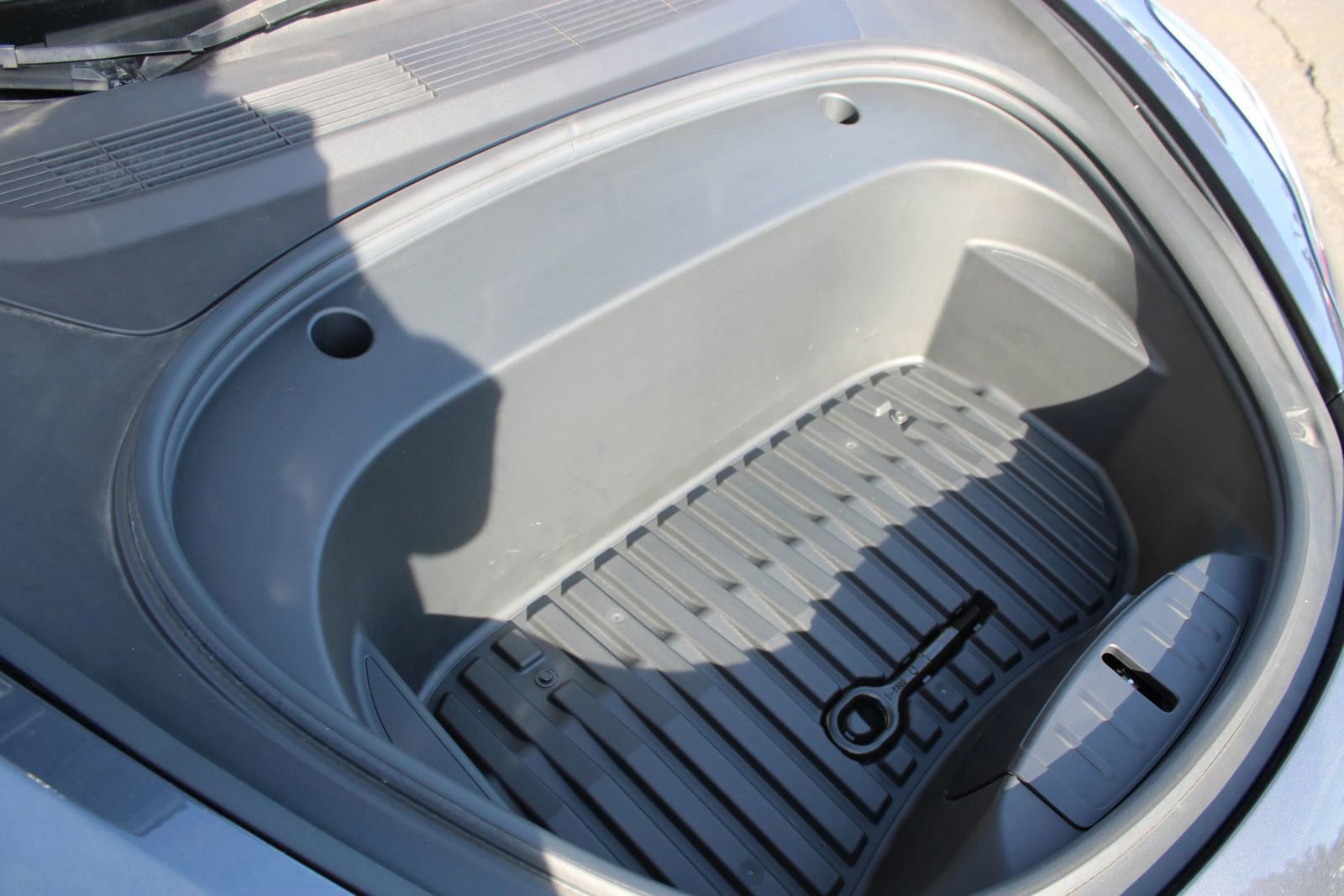 Used 2023 Tesla Model 3 Standard Range image 37