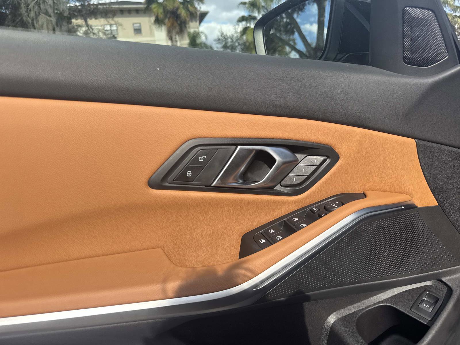 Certified 2025 BMW 330i 330i w/ Convenience Package image 18