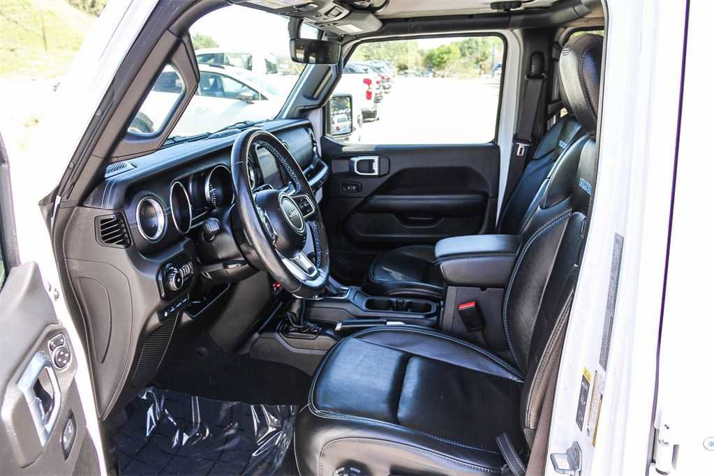 Used 2022 Jeep Wrangler Unlimited Rubicon 4xe w/ Cold Weather Group image 18