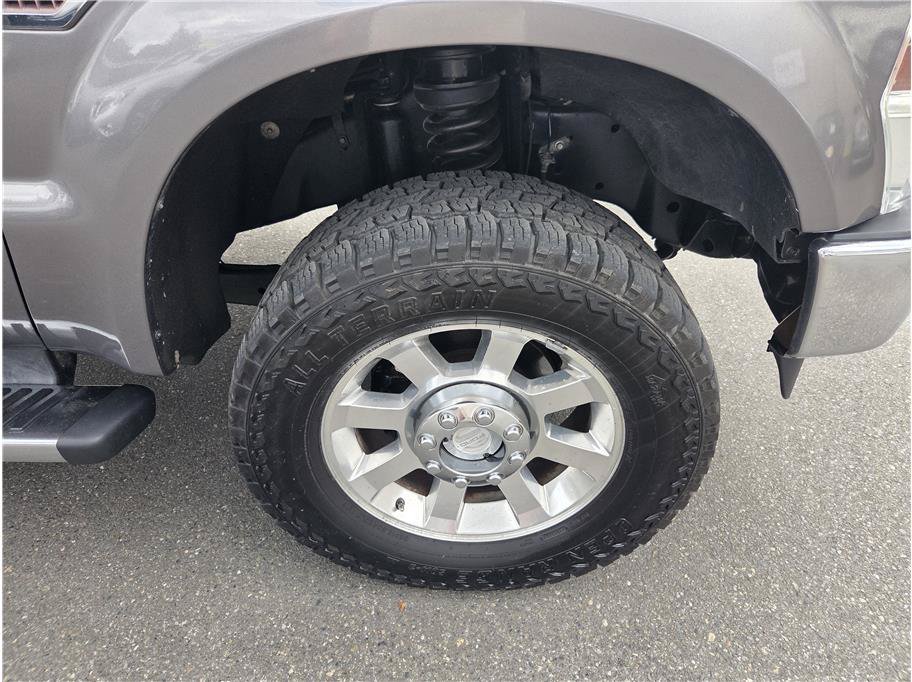 Used 2009 Ford F350 Lariat AWD/4WD image 10