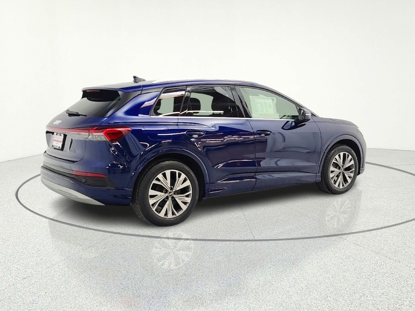 Used 2023 Audi Q4 e-tron Premium Plus w/ Premium Plus image 15