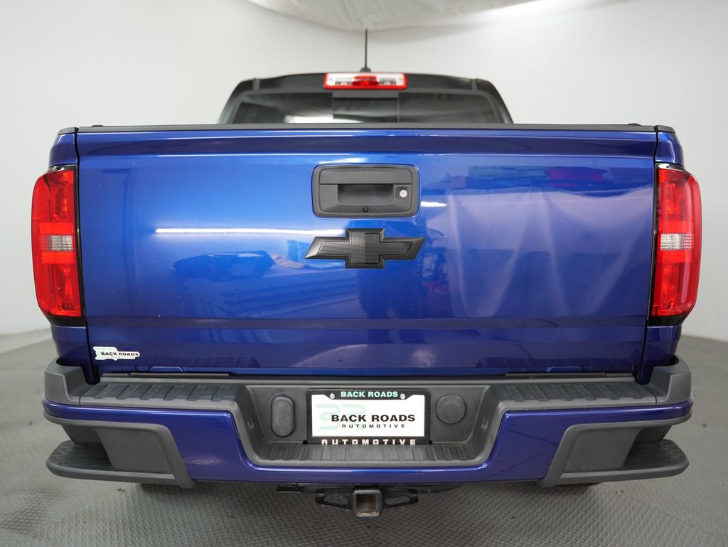 Used 2016 Chevrolet Colorado LT w/ LT Convenience Package RWD image 8