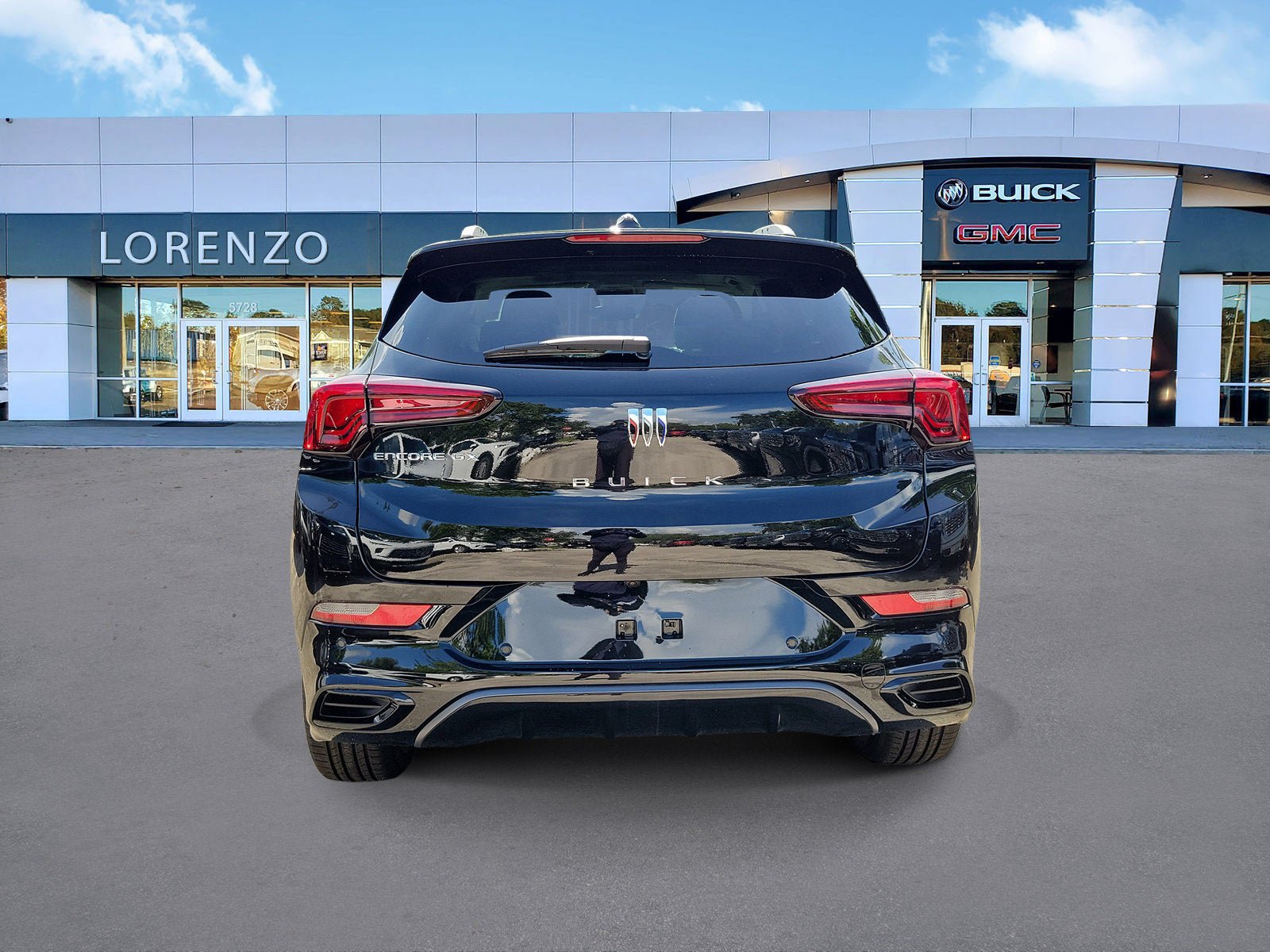 New 2026 Buick Encore GX Sport Touring w/ Advanced Technology Package FWD image 5