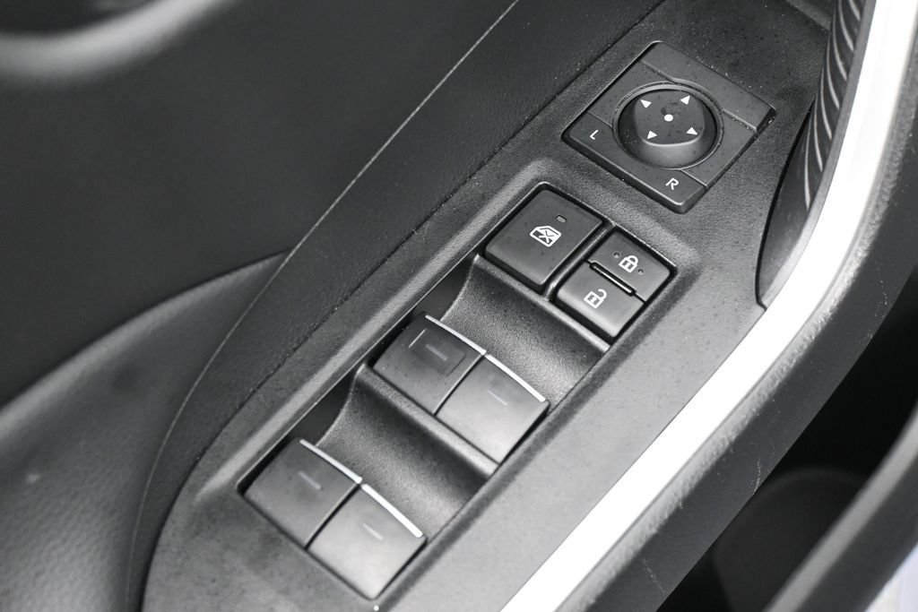 Used 2024 Toyota RAV4 XLE AWD/4WD image 14