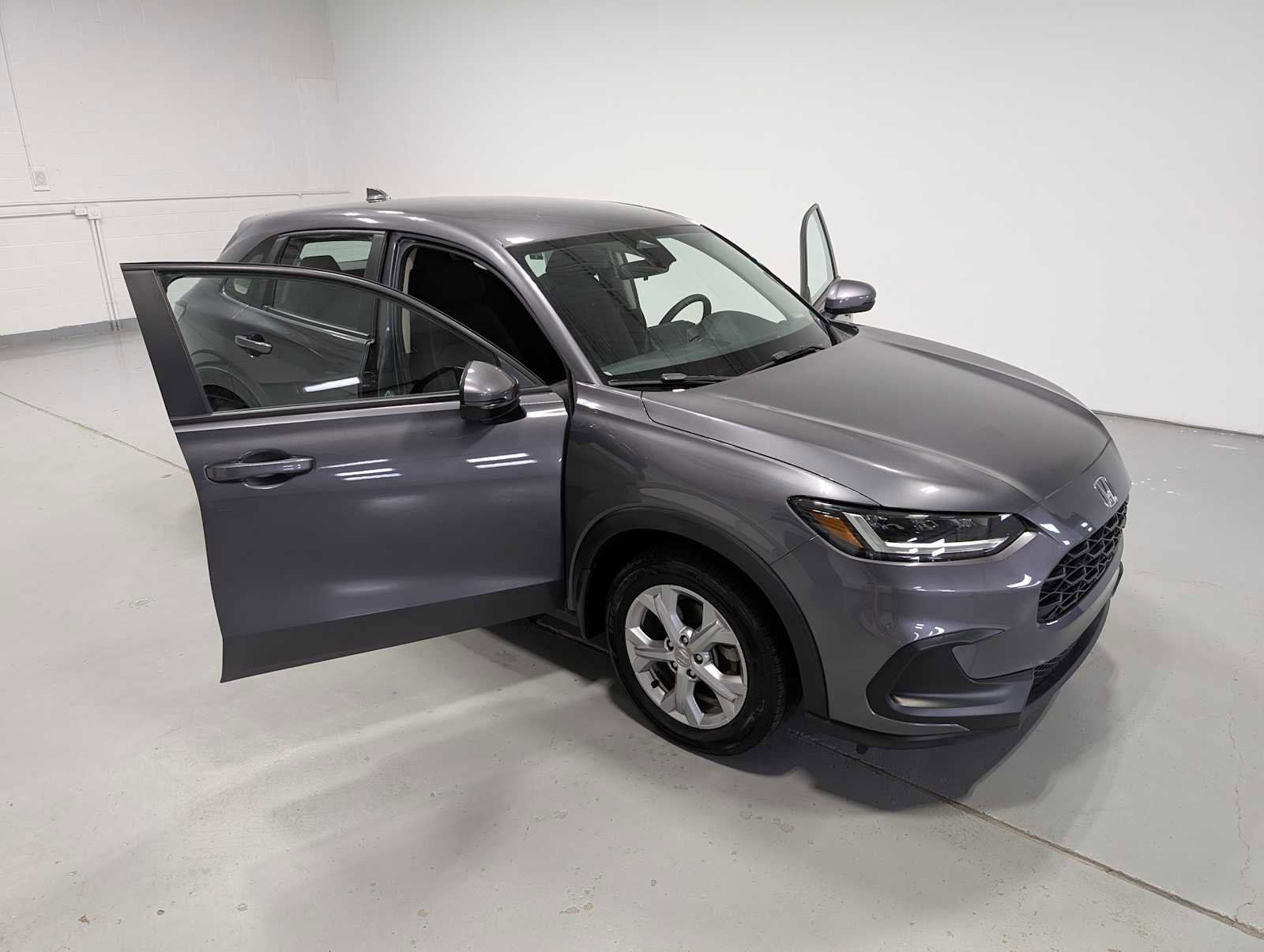 Certified 2023 Honda HR-V LX image 16