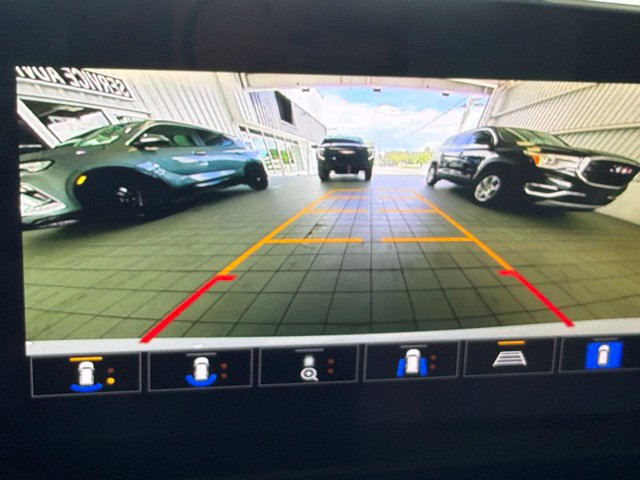 Used 2024 Buick Encore GX Avenir w/ Avenir Technology Package FWD image 26