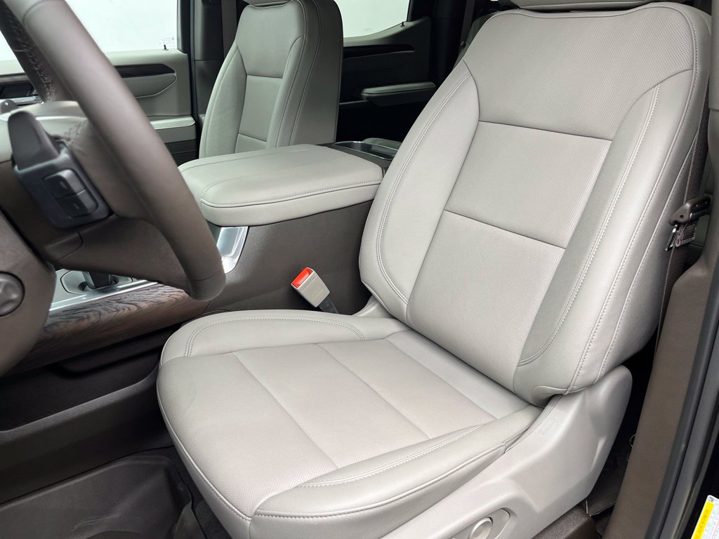 New 2026 GMC Sierra 1500 SLT w/ SLT Premium Plus Package AWD/4WD image 8