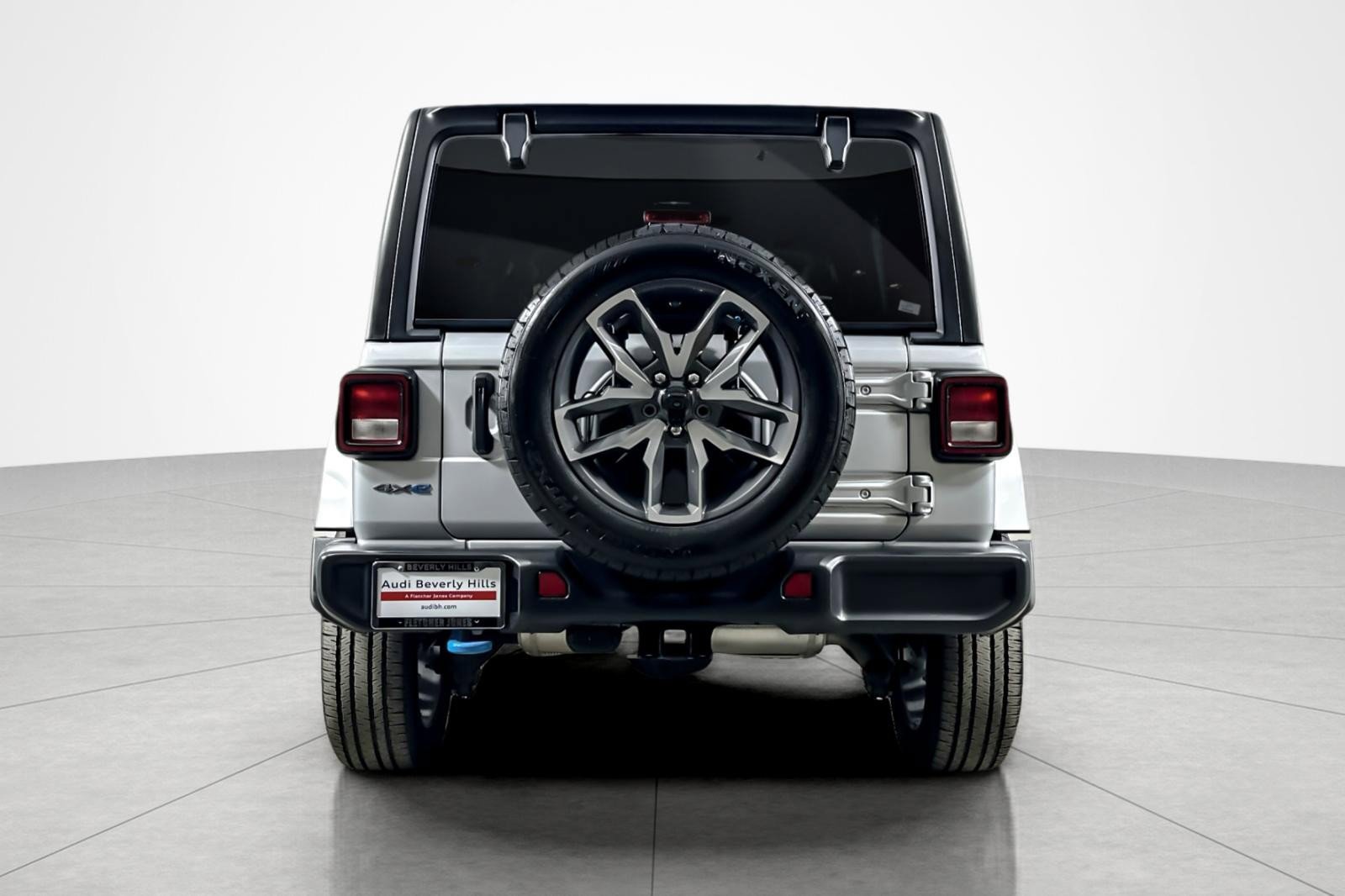 Used 2024 Jeep Wrangler Unlimited w/ Convenience Group image 4