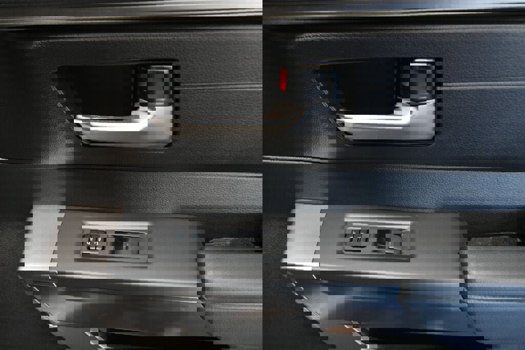 Used 2022 Toyota Tundra SR5 w/ SR5 Premium Package image 26