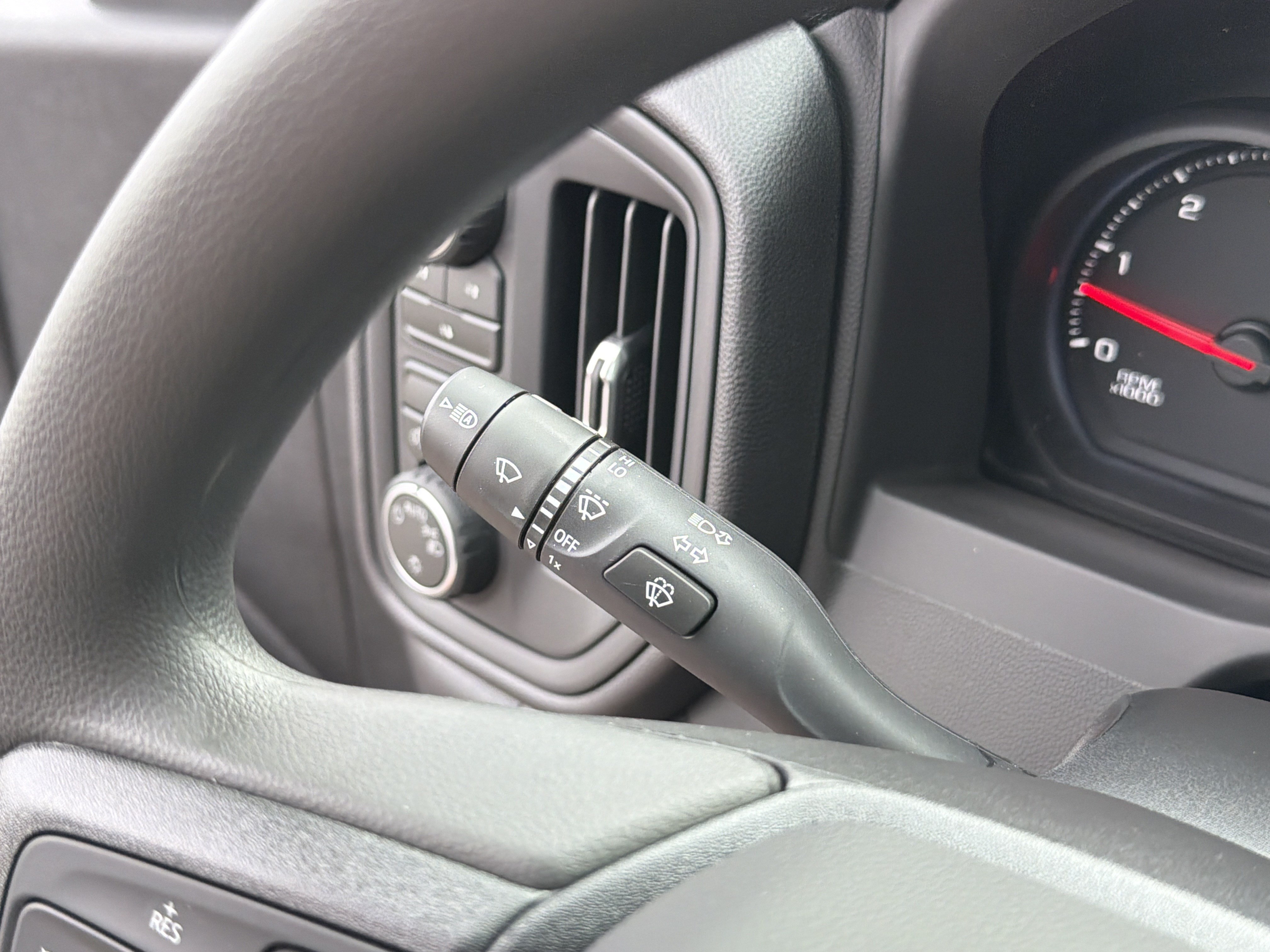 New 2026 Chevrolet Silverado 2500 W/T AWD/4WD image 17
