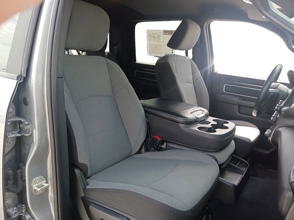 Used 2024 RAM 2500 Big Horn image 25