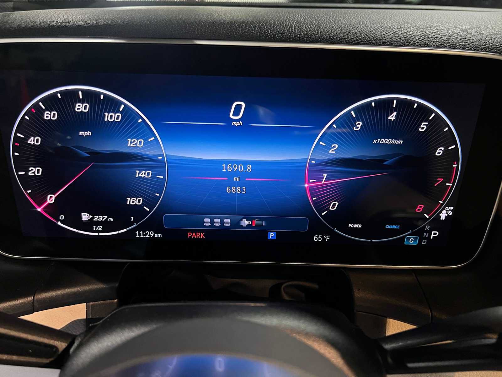Used 2026 Mercedes-Benz GLC 300 4MATIC image 31