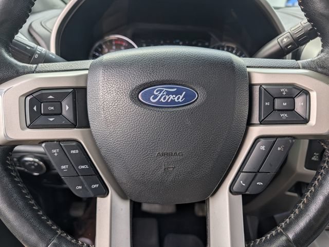 Used 2019 Ford F250 Lariat w/ Lariat Ultimate Package AWD/4WD image 25