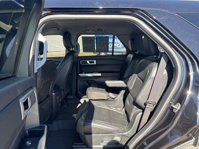 Used 2023 Ford Explorer XLT w/ Equipment Group 202A image 19