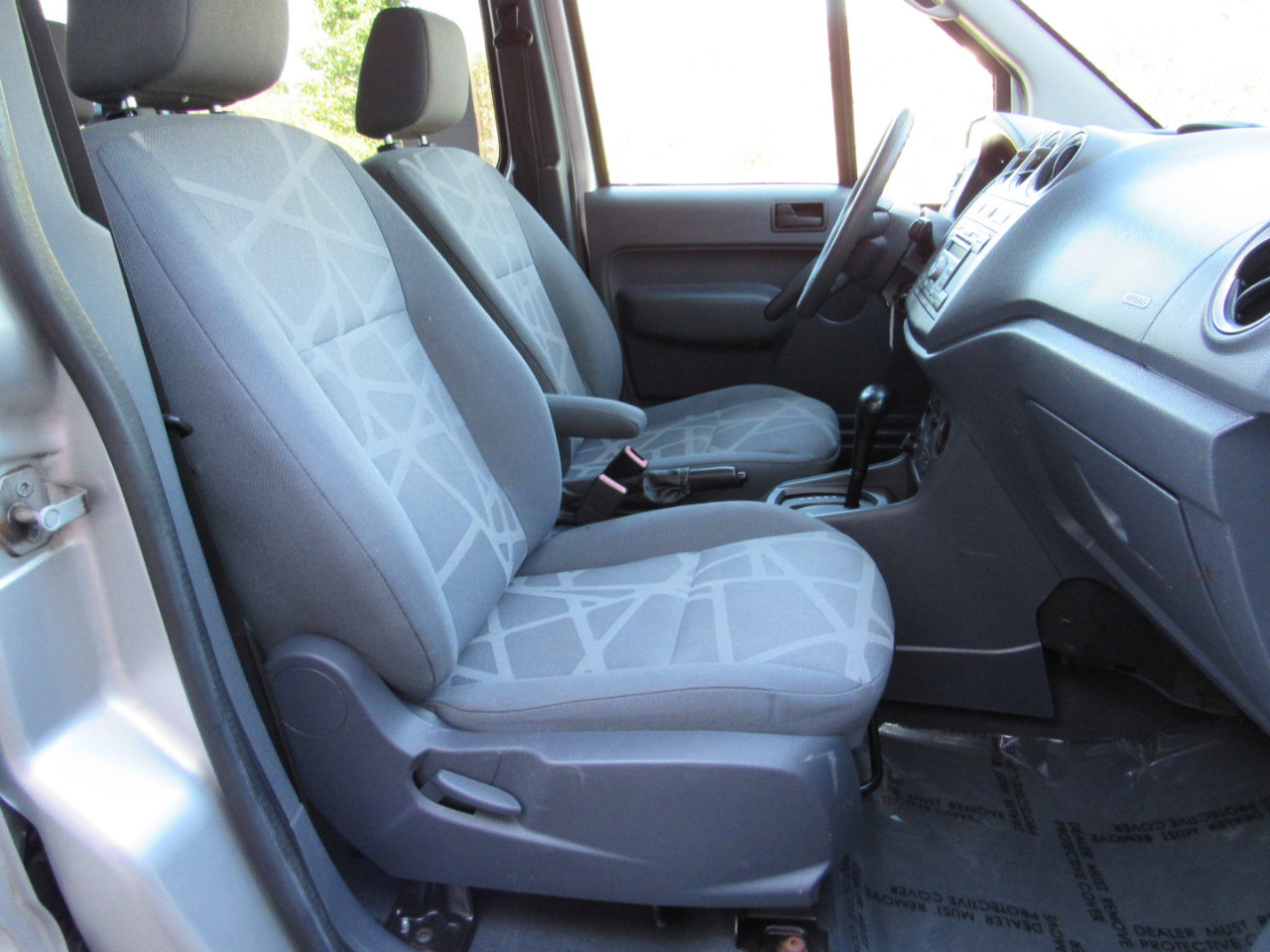 Used 2011 Ford Transit Connect XLT Premium image 6