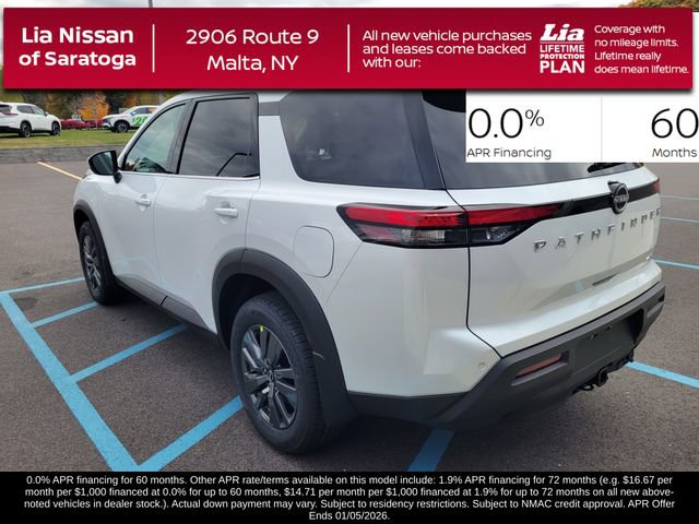 New 2025 Nissan Pathfinder SV image 7