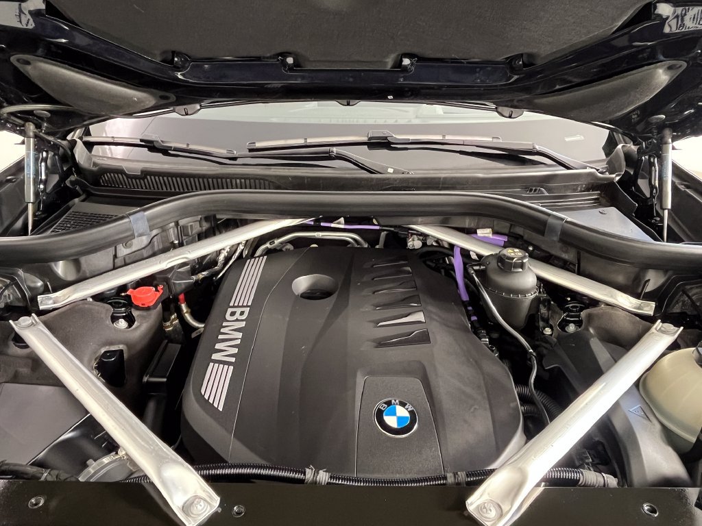 Used 2024 BMW X7 xDrive40i AWD/4WD image 15