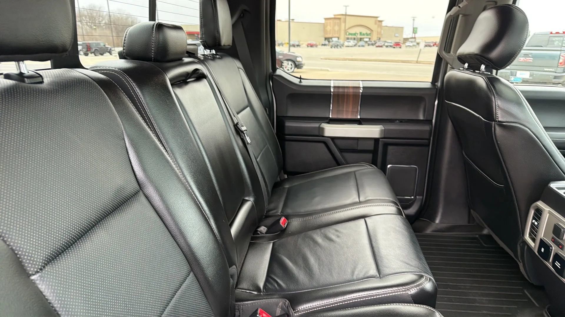 Used 2017 Ford F150 Lariat w/ Equipment Group 502A Luxury image 71