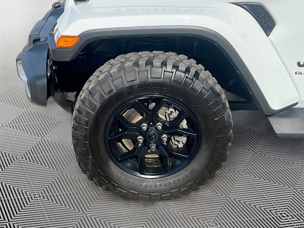 Used 2024 Jeep Gladiator Willys image 30