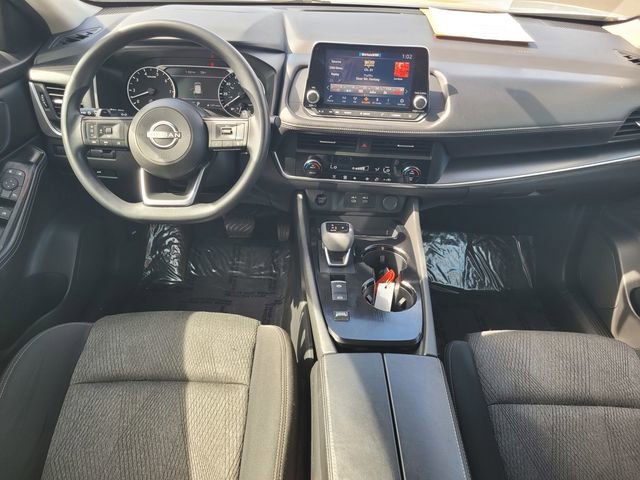 Certified 2024 Nissan Rogue SV image 16