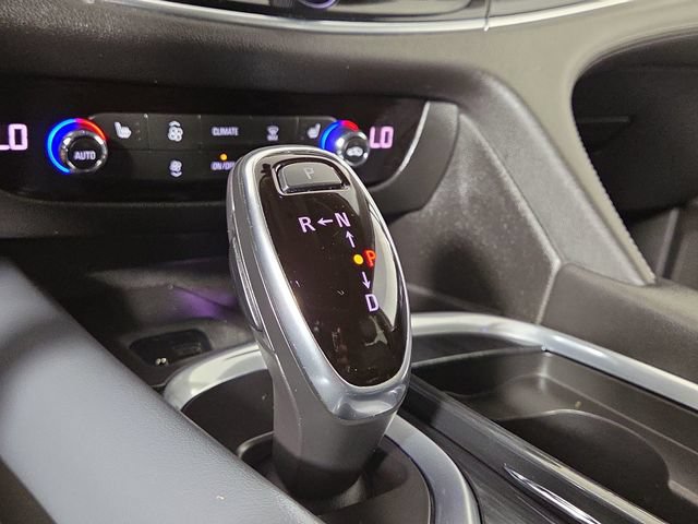 Used 2020 Buick Enclave Essence w/ Sound and Sites Package AWD/4WD image 22