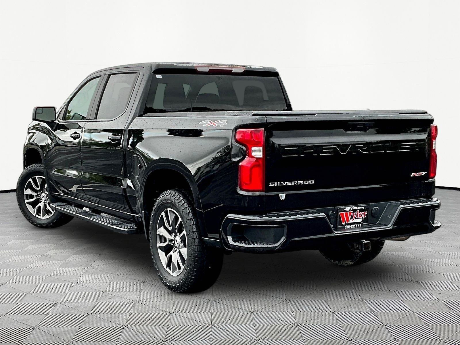 Used 2020 Chevrolet Silverado 1500 RST w/ All-Star Edition AWD/4WD image 4