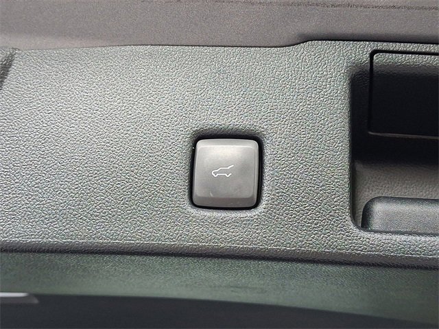 Used 2022 Ford Escape SE w/ Convenience Package image 29