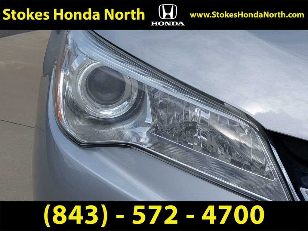 Used 2016 Toyota Camry XLE w/ Moonroof Package FWD image 15