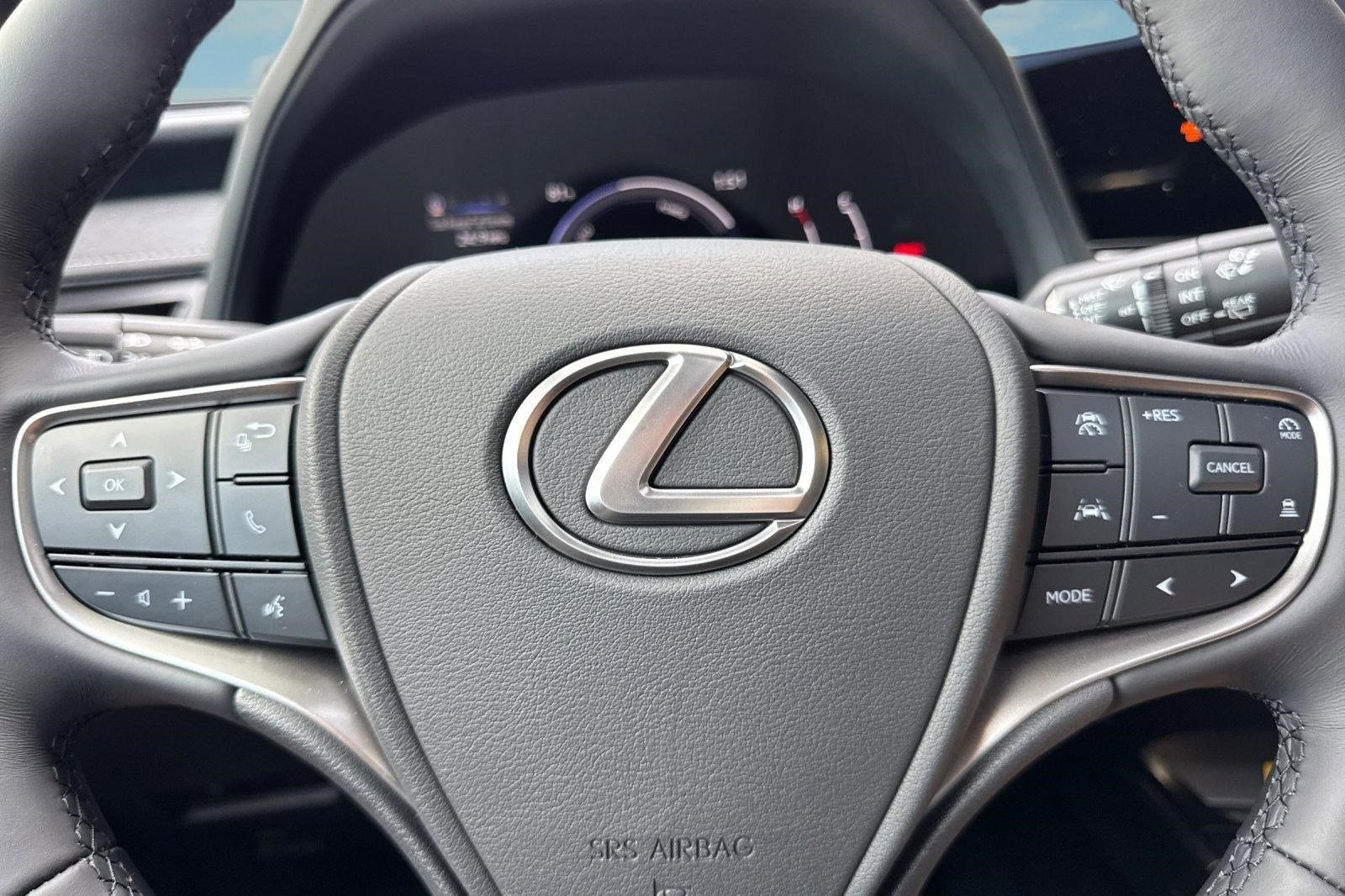 New 2026 Lexus UX 300h FWD image 16