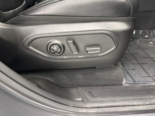 Used 2023 Jeep Grand Cherokee 4WD 4xe image 26