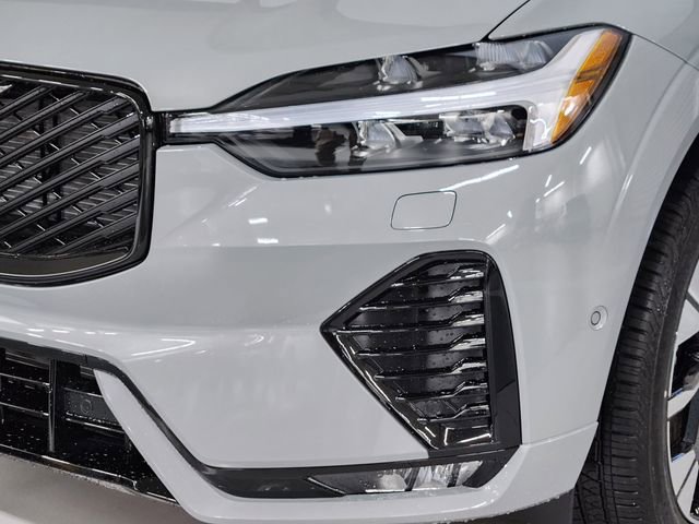 New 2026 Volvo XC60 B5 Plus w/ Protection Package Premier image 12