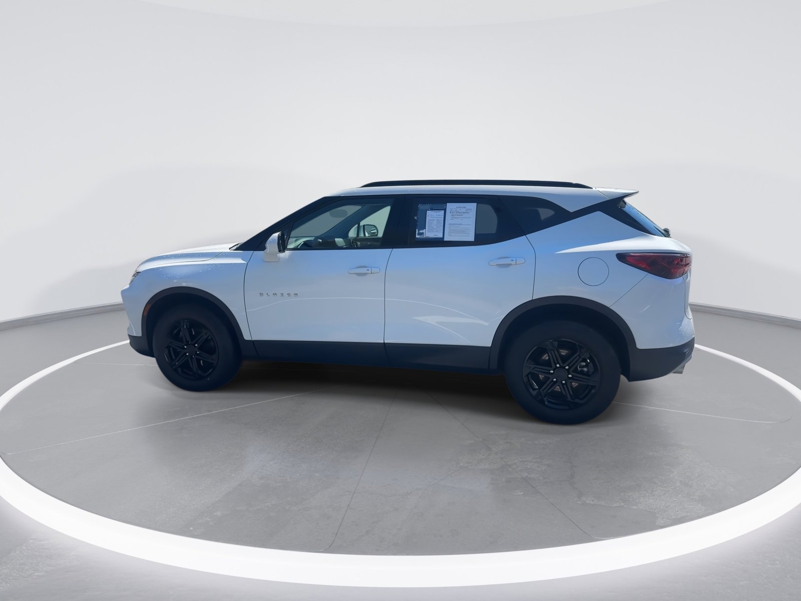 Used 2024 Chevrolet Blazer LT w/ Convenience Package image 6