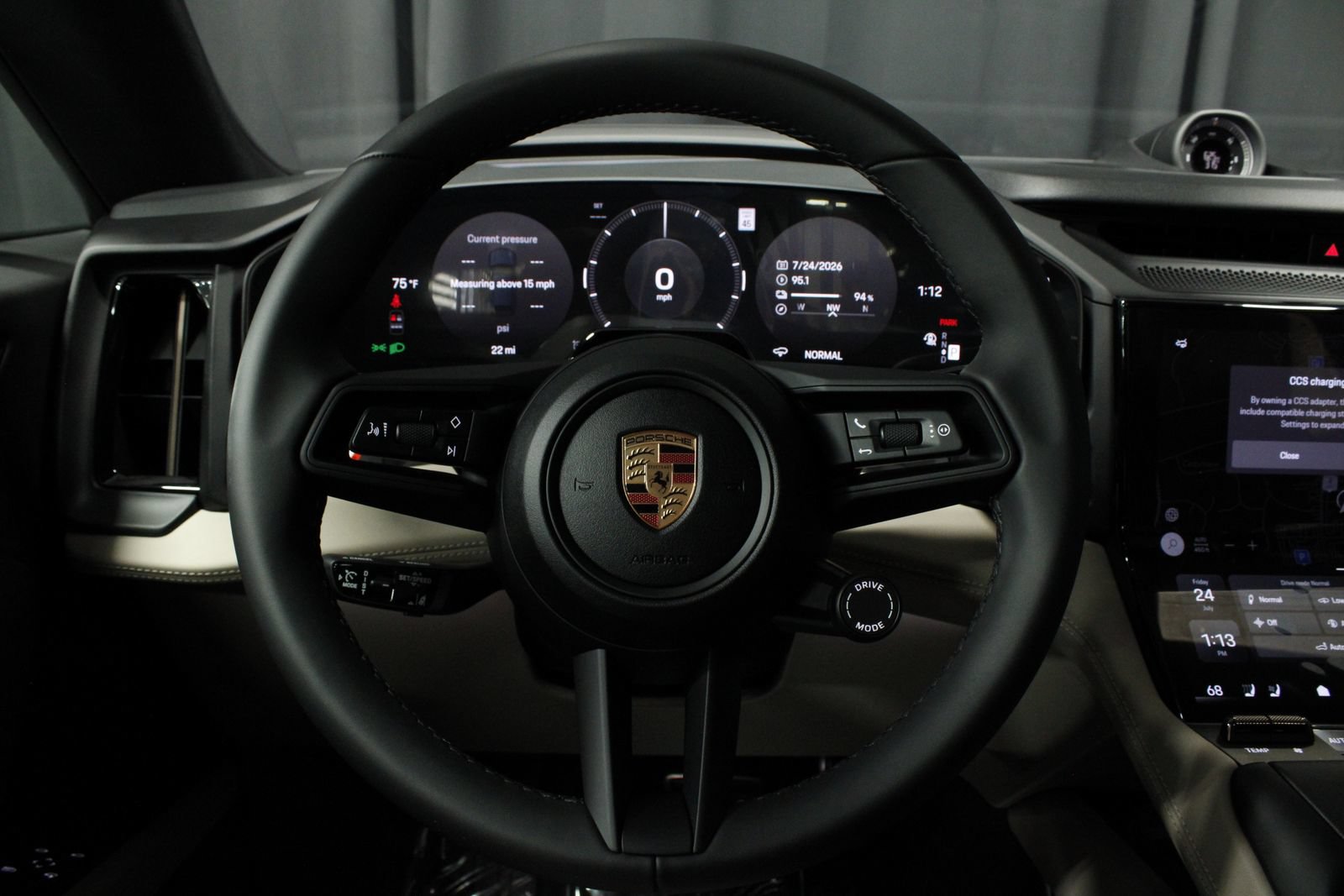 Used 2026 Porsche Cayenne Electric AWD/4WD image 11