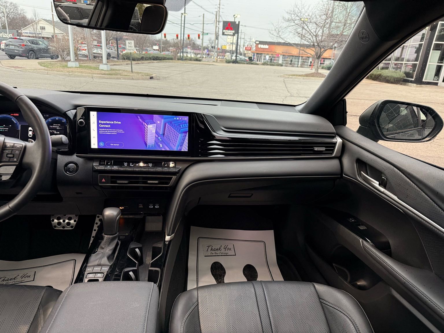 Used 2025 Toyota Camry XSE image 34