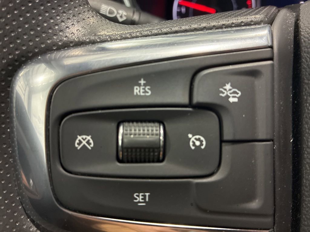 Used 2024 Chevrolet Blazer LT w/ Convenience Package FWD image 24