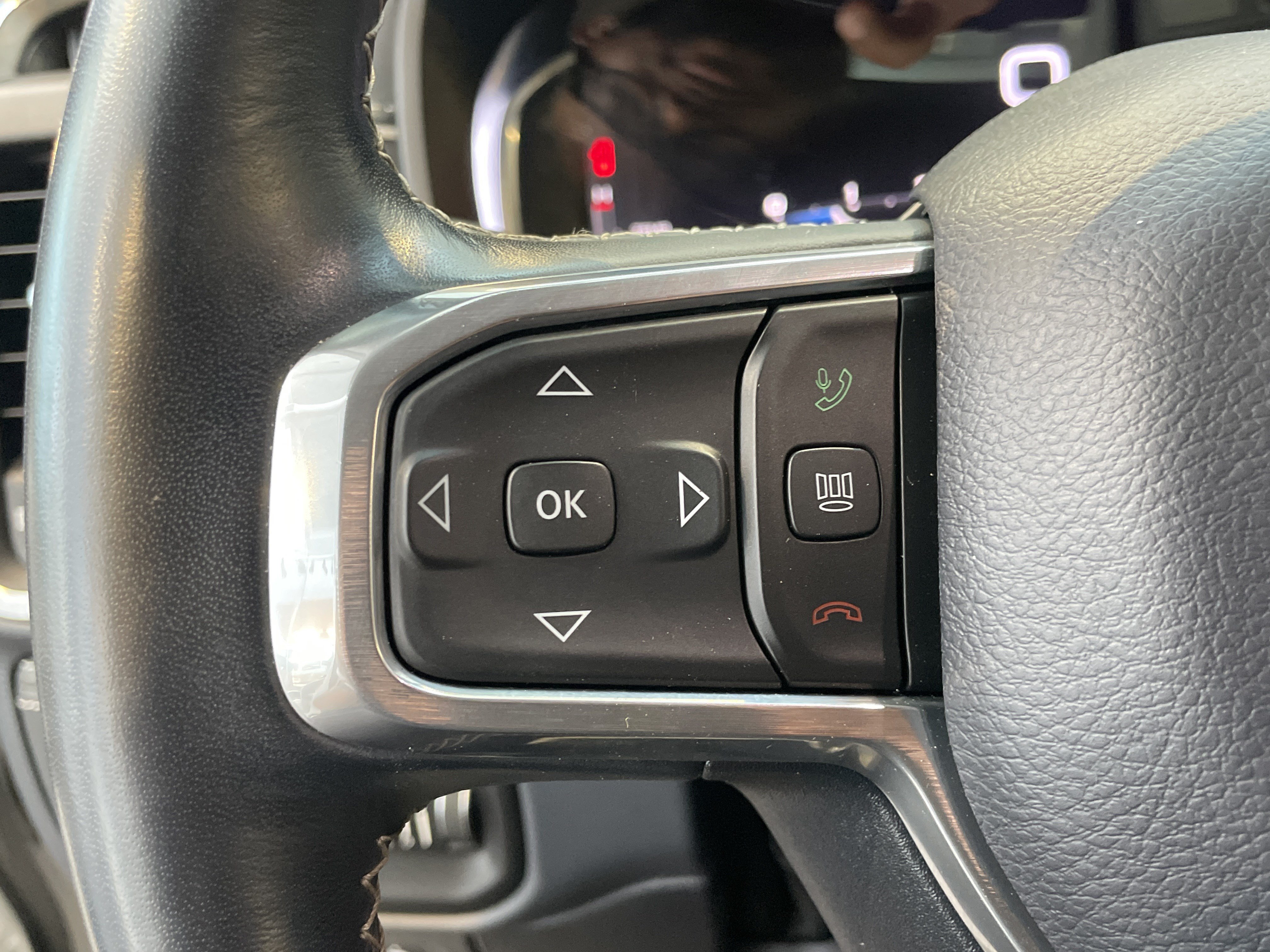 Used 2023 RAM 1500 Limited AWD/4WD image 19