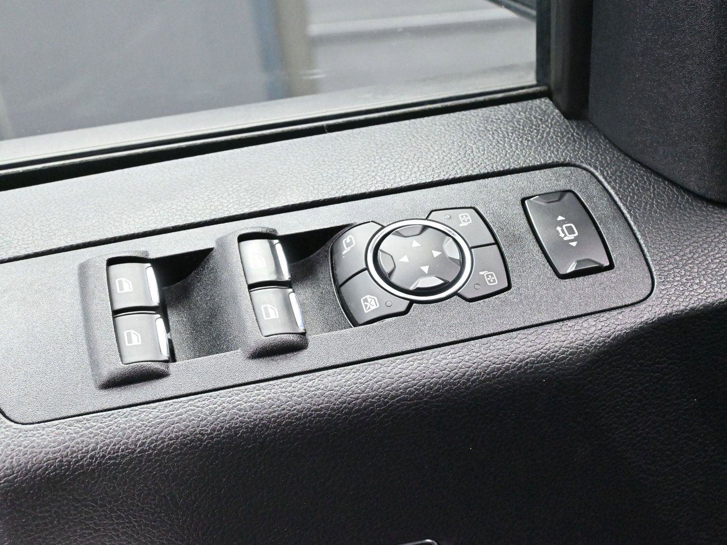Used 2021 Ford F450 Lariat w/ Lariat Value Package image 10