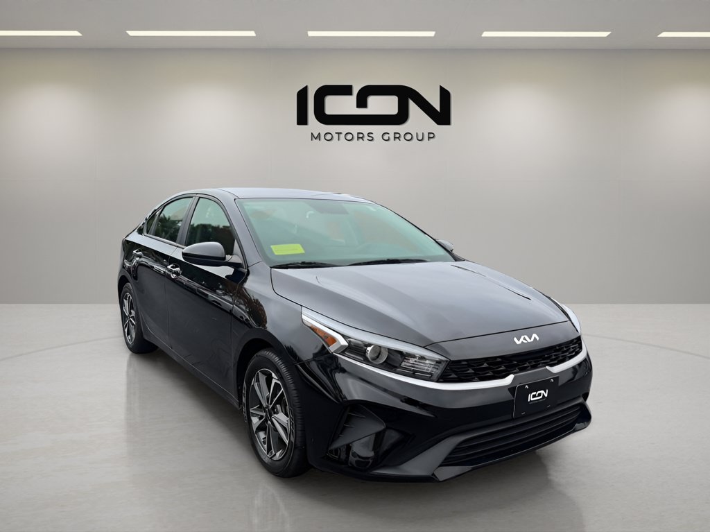 Used 2024 Kia Forte LXS FWD image 8