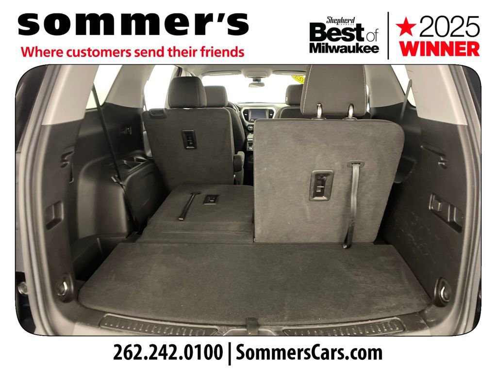 Used 2023 GMC Acadia SLE w/ Driver Convenience Package image 26