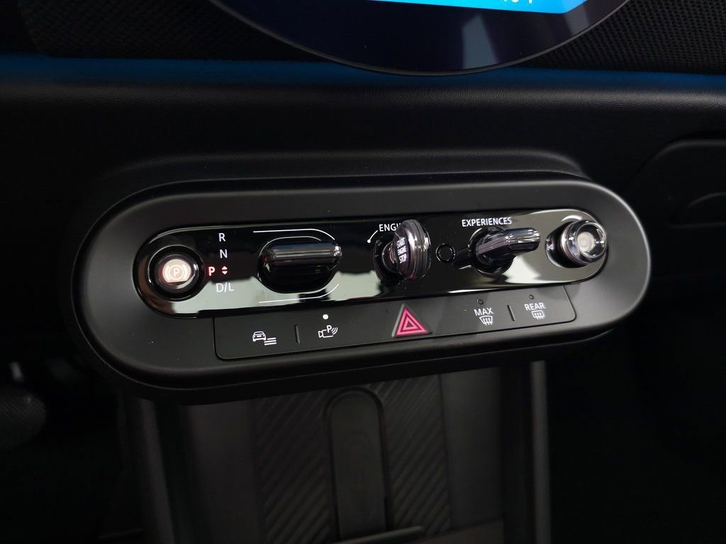 Used 2025 MINI Cooper S image 32