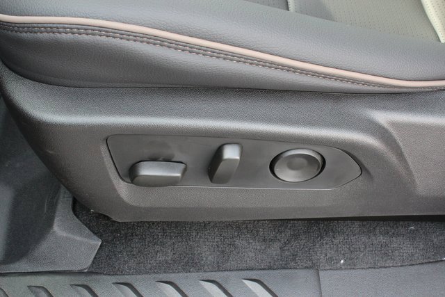 New 2026 GMC Canyon Denali w/ LPO, Denali Black Edition image 22