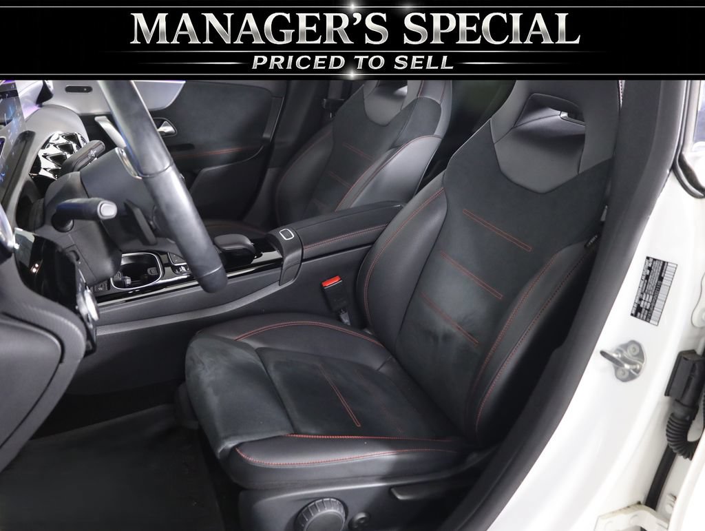 Used 2022 Mercedes-Benz CLA 250 4MATIC image 28